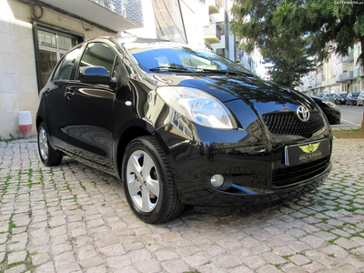 Toyota Yaris 1.0 VVT-i Sol High Pack MMT