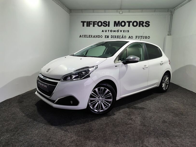 Peugeot 208 1.6 BlueHDi Style