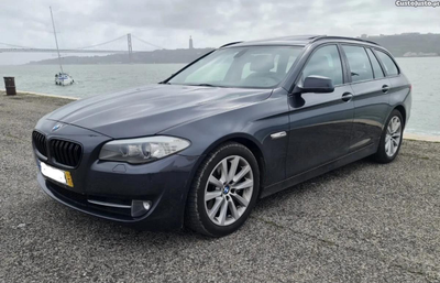 BMW 535 d Exclusive Auto c/ Extras