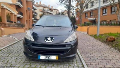 Peugeot 207 1.4HDI impecável