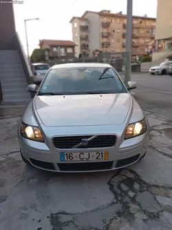 Volvo V40 Lig passageiros