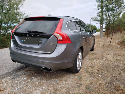 Volvo V60 plug in