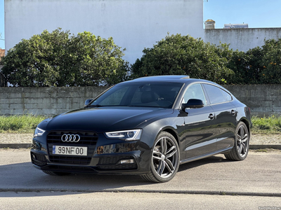 Audi A5 2.0 S-LINE