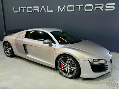 Audi R8 4.2 FSi quattro R tronic