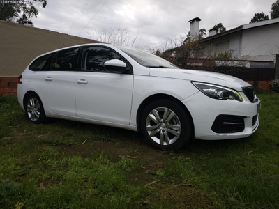 Peugeot 308 1.5 HDi