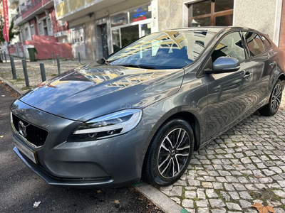 Volvo V40 2.0 D3 Momentum