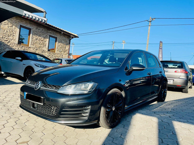 VW Golf 2.0 TDi GTD DSG