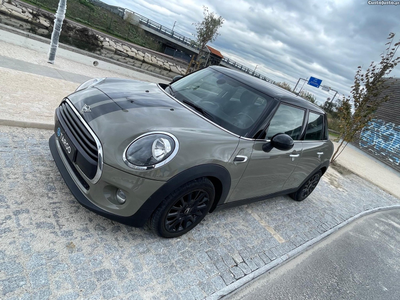 MINI Cooper D