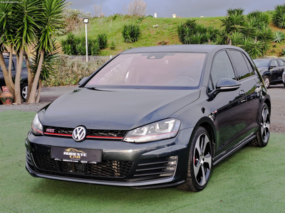 VW Golf VII GTI 2.0 TSI 230CV PERFORMANCE 2015