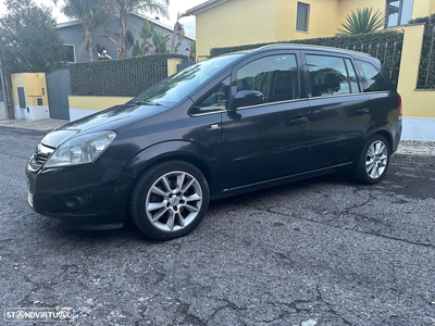 Opel Zafira 1.7 CDTi Cosmo