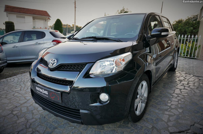 Toyota Urban Cruiser 1.33 VVT-i 4X2 TOWN