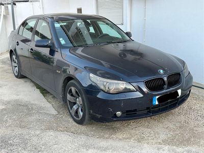 BMW 520 Sedan