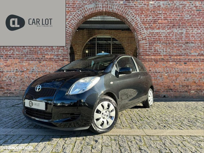 Toyota Yaris 1.0 Sol AC