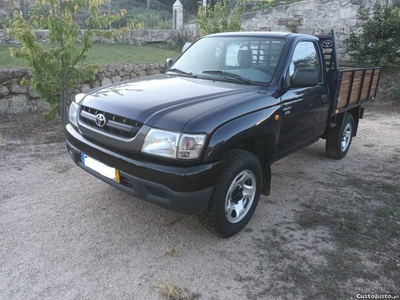 Toyota Hilux Kdn165 - 4WD