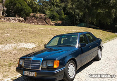 Mercedes-Benz E 300 Americano 250td