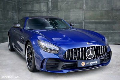 Mercedes-Benz AMG GT R