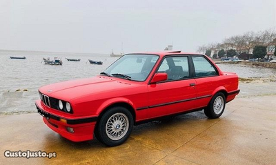 BMW 318 is E30