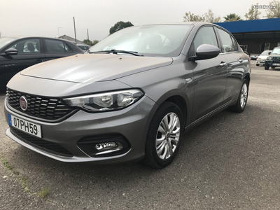 Fiat Tipo 1.3 M-Jet Easy