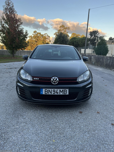 VW Golf GTI