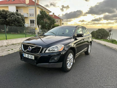 Volvo XC60 2.4 D auto Nacional