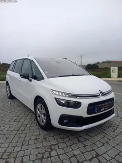 Citroën C4 Spacetourer 7lugares 1.5 diesel 131cv caixa automática