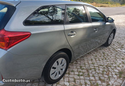 Toyota Auris 1.4D TS active