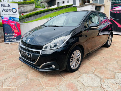 Peugeot 208 1.5 BlueHDI Signature