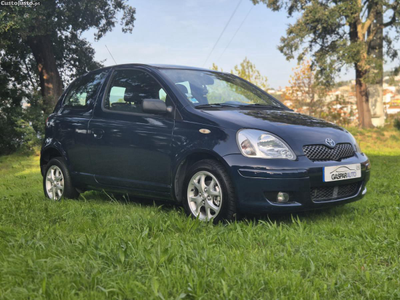 Toyota Yaris 1.3 VVT-i Ar Condicionado