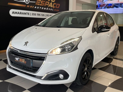 Peugeot 208 1.6 BlueHDi Style