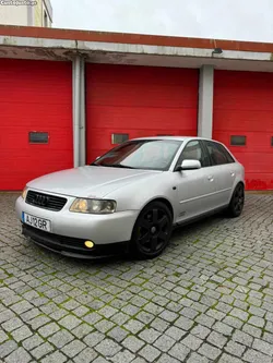 Audi A3 8L 1.9tdi 130cv de livrete bom estado