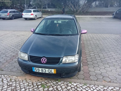 VW Polo 1.0