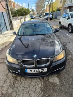 BMW 320 2912