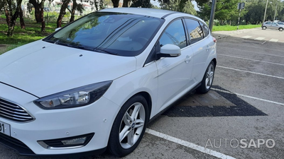 Ford Focus 2.0 TDCi Titanium de 2015