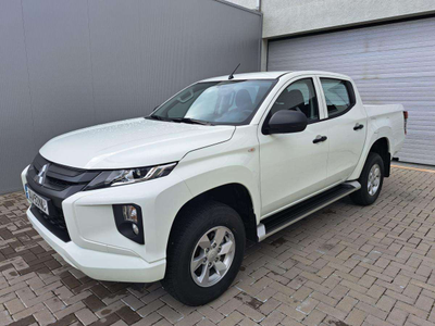 Mitsubishi L200 Space Cab