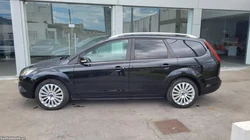 Ford Focus TITANIUM ABSOLUTE BLACK