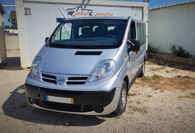 Nissan Primastar Minibus 2.0 dCi