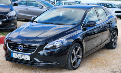 Volvo V40 R-Design D4 190cv