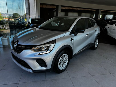 Renault Captur TCE Corporate edition