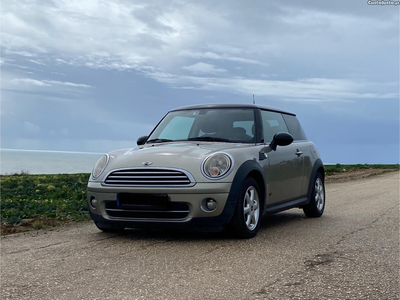 MINI Cooper D