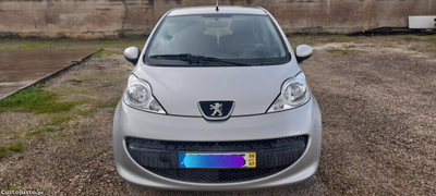 Peugeot 107 1.0