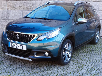 Peugeot 2008 Automático-Gasolina