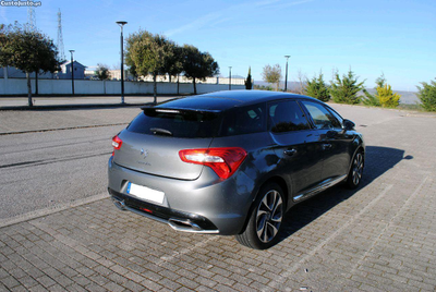 Citroën DS5 2.0 HDi SportChic 163cv