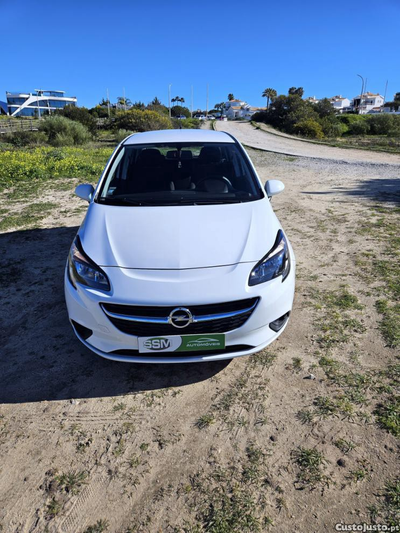 Opel Corsa 1.4cc caixa automática