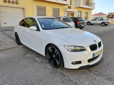 BMW 320 pack m