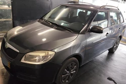 Skoda Fabia 1.4 gasolina