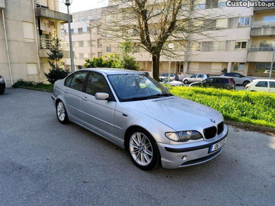 BMW 320 136cv