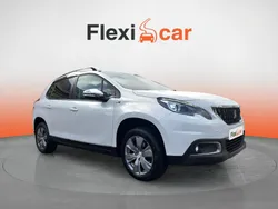 Peugeot 2008 1.2 PureTech Style