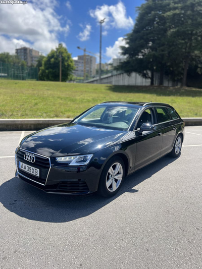 Audi A4 .