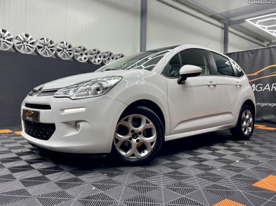 Citroën C3 Exclusive 1.2 Panoram+GPS c/Garantia - 157EUR mês