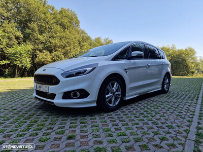 Ford S-Max 2.0 TDCi Vignale